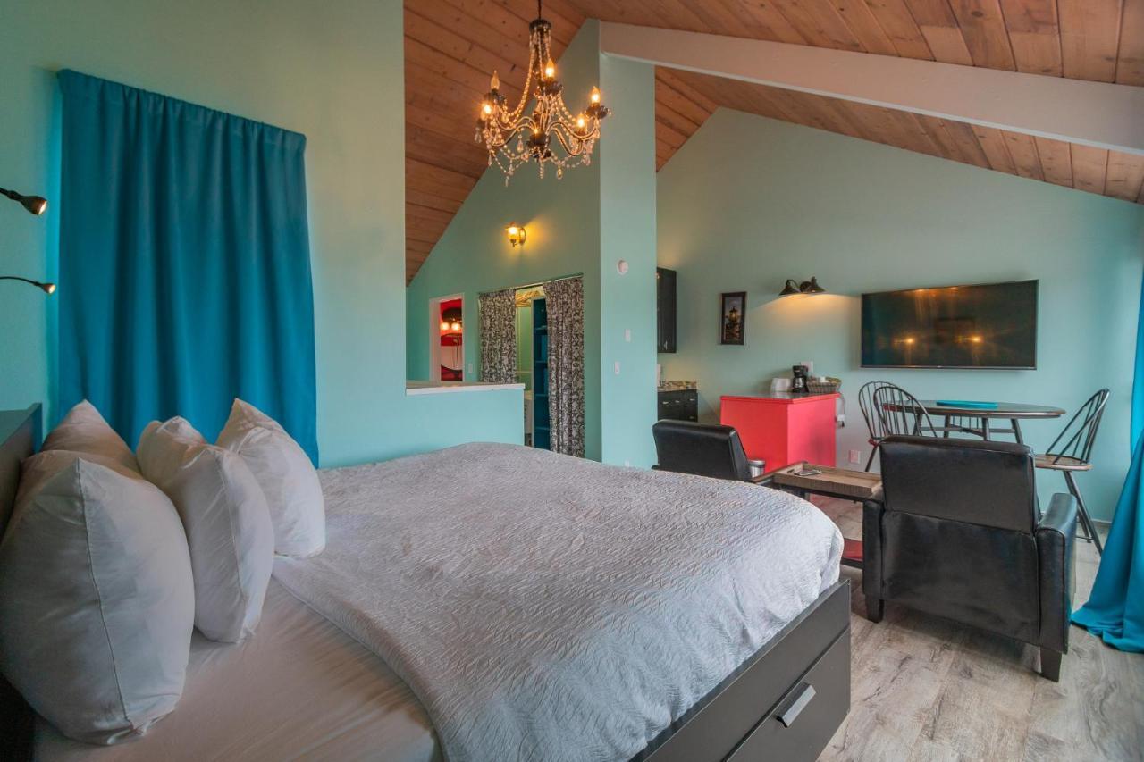 Embarcadero Resort Newport Luaran gambar