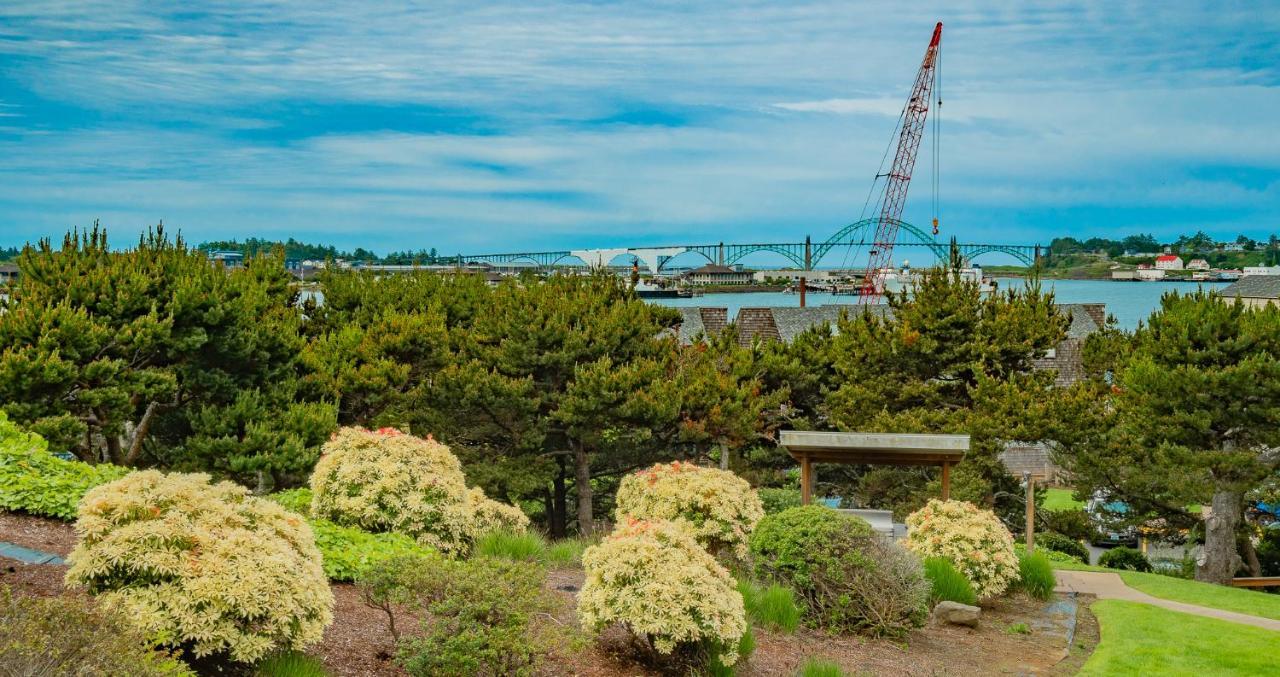 Embarcadero Resort Newport Luaran gambar