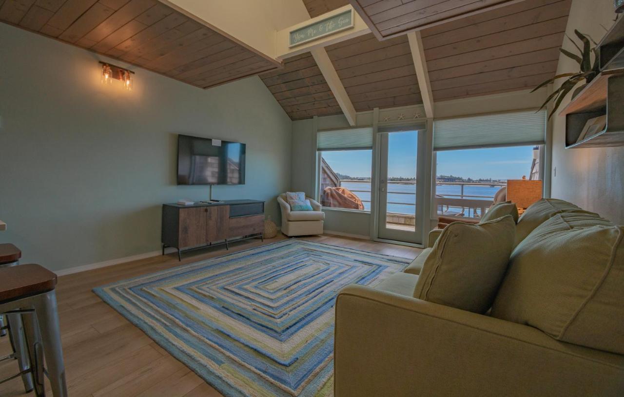 Embarcadero Resort Newport Luaran gambar