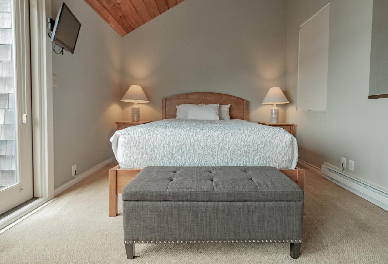 Embarcadero Resort Newport Luaran gambar