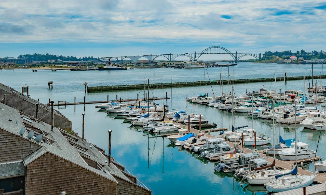 Embarcadero Resort Newport Luaran gambar